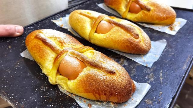 Las monas individuales del horno Bardisa en la ciudad de Alicante.