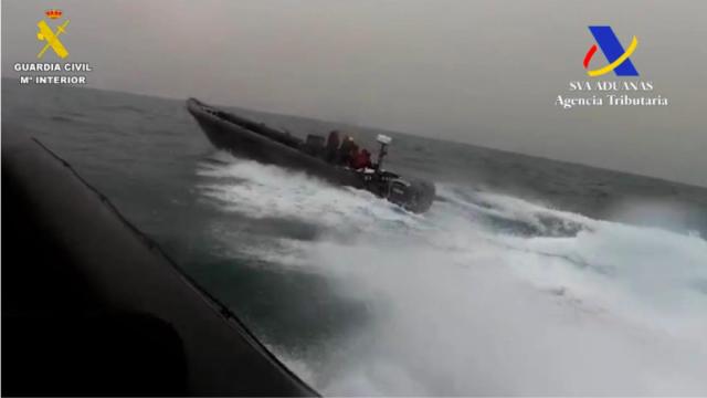 Persecución a una lancha semirrígida del narcotráfico hace 7 días en Cádiz.