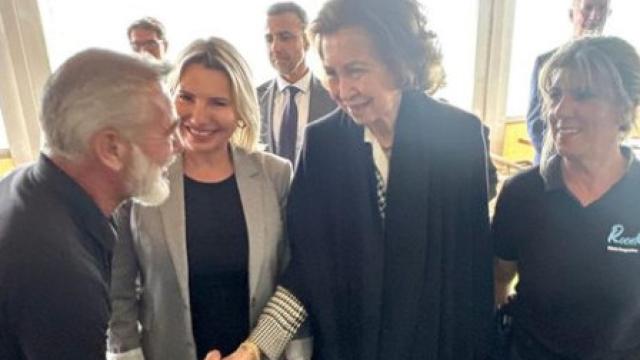 Doña Sofía, en el chiringuito.