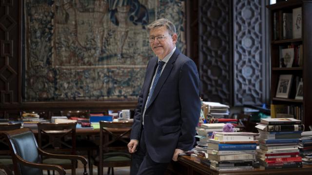Ximo Puig, en el que era su despacho del Palau de la Generalitat.