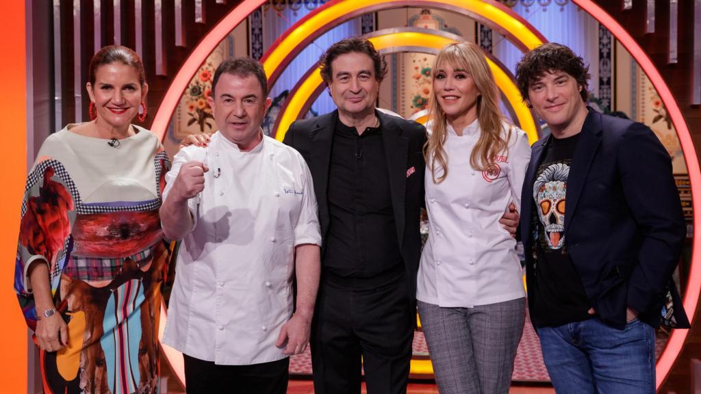 Samantha Vallejo-Nágera, Martín Berasategui, Pepe Rodríguez, Raquel Meroño y Jordi Cruz en 'MasterChef'.