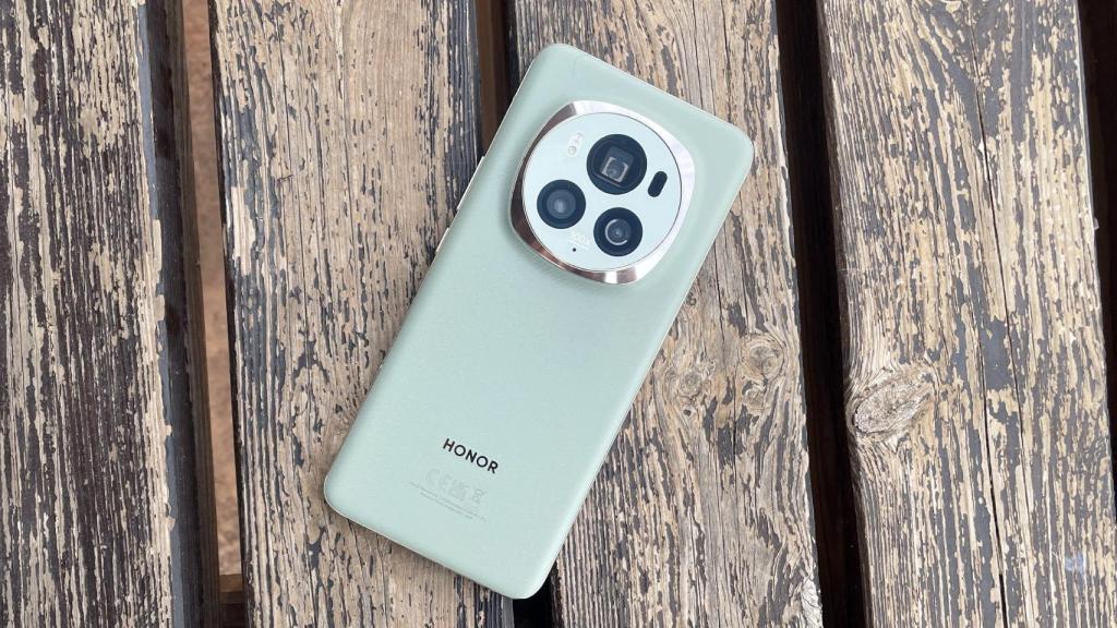 Honor Magic6 Pro.