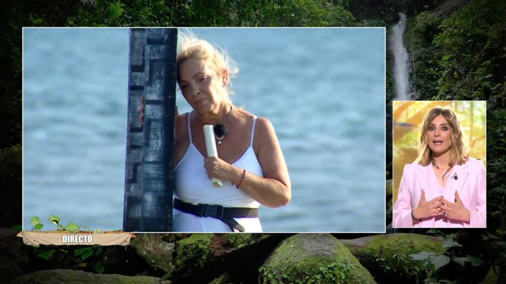 Carmen Borrego y Sandra Barneda en 'Supervivientes'.