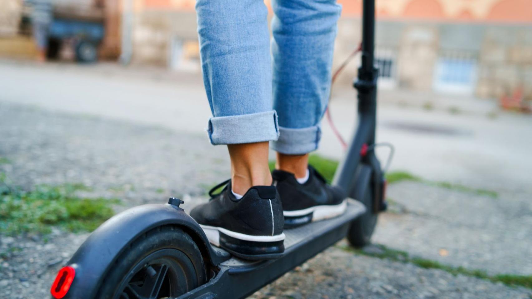 Imagen de un patinete eléctrico