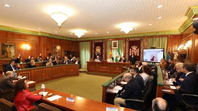 Pleno de Marbella.
