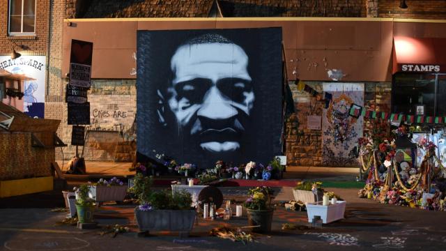 Ofrendas en homenaje a George Floyd.