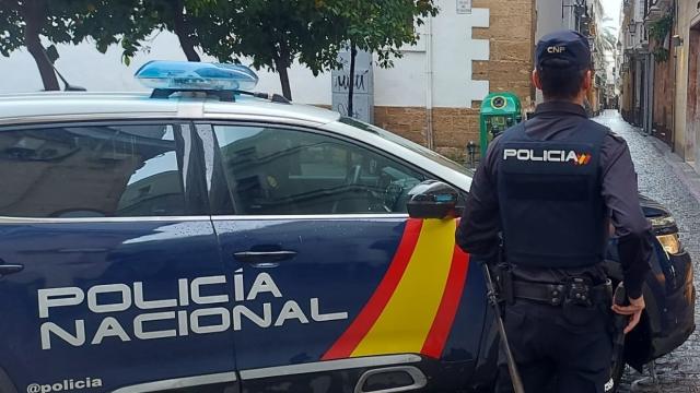La Policía Nacional mantiene una investigación abierta para esclarecer los hechos y se ha detenido al presunto homicida.