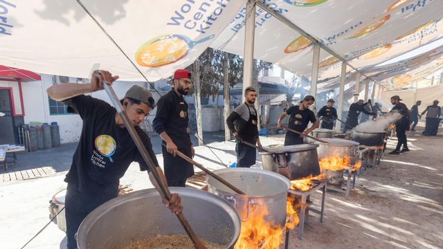 Una de las cocinas de World Central Kitchen en la Franja de Gaza