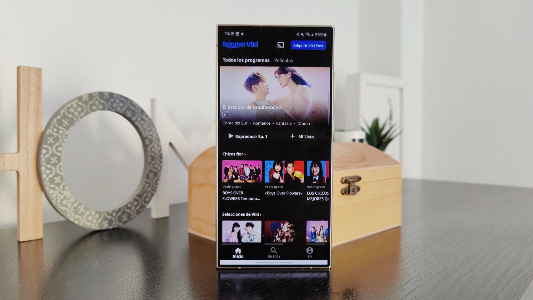 Móvil Samsung con la app de Rakuten Viki