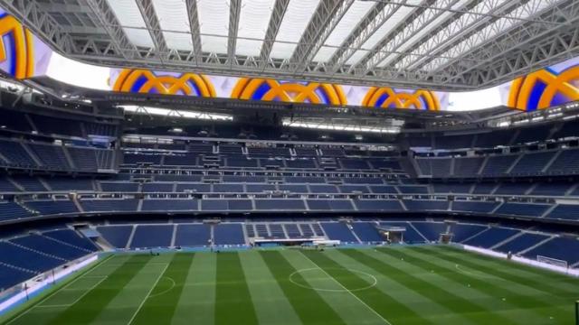 El Santiago Bernabéu con el nuevo videomarcador.