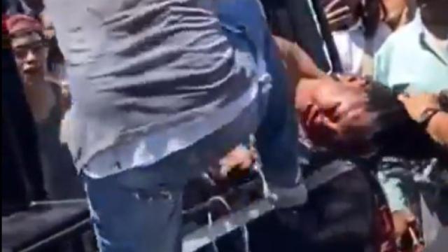 Linchamiento público de Ana Rosa Díaz en Taxco (México).