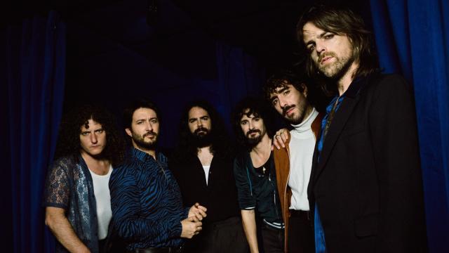 Dandy Piranha, Soni, Bacca, Papi Pachuli, Machete Carrasco y Gringo, miembros de Derby Motoreta’s Burrito Kachimba. Foto: Anne Roig