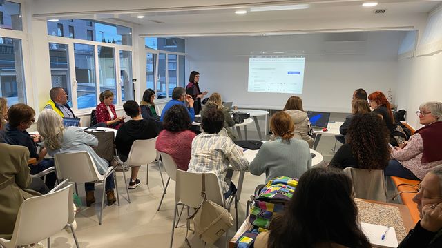 Iniciativa para formación de emprendedores en Nigrán.
