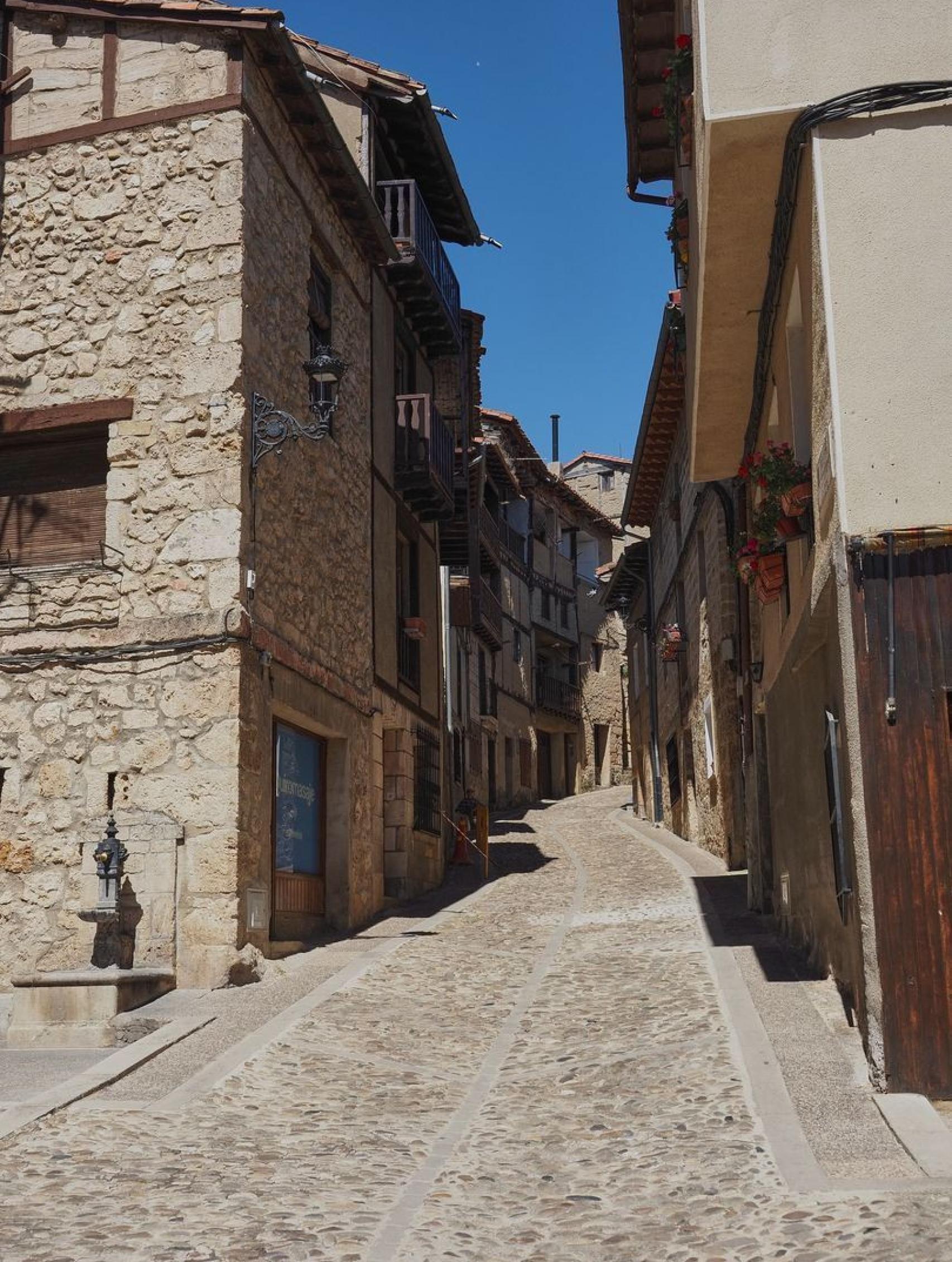 La belleza de sus calles empedradas