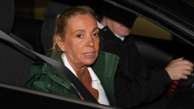 Carmen Borrego abandonando los estudios de Mediaset España, este pasado jueves, día 4, tras la gala de 'Supervivientes 2024'.