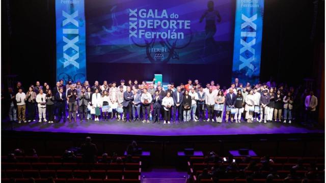 La atleta Miriam Casillas, Carabela de Plata al Mejor Deportista 2023 en la Gala de Ferrol