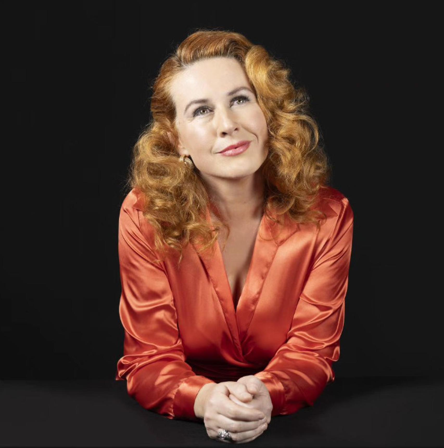 Lucia Quintana en la obra 'Es peligroso asomarse al exterior'