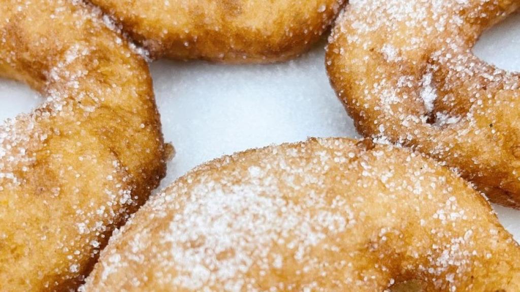 Los mejores buñuelos de Valencia se sirven todo el año: es un negocio familiar y tradicional desde 1925