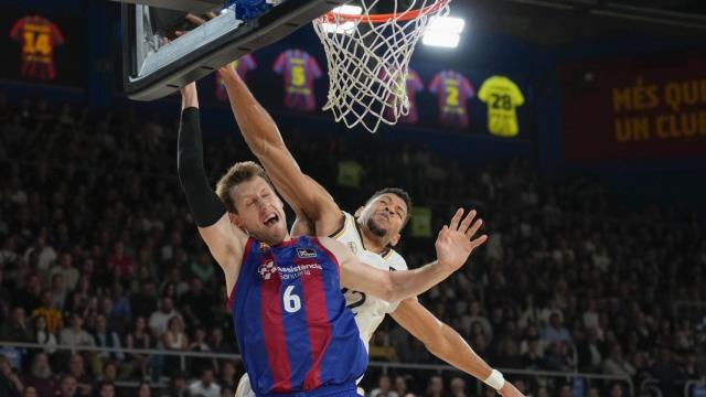 Vesely, ante Tavares.