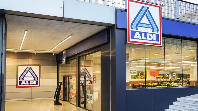 Fachada Aldi.