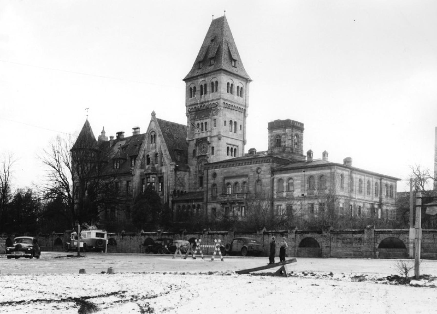 Castillo de Faber-Castell, donde se ubicó el 'press camp' de los juicios de Núremberg. Foto: Charles Alexander, U.S. Chief of Counsel for the Prosecution of Axis Criminality. Harry S. Truman Library & Museum.