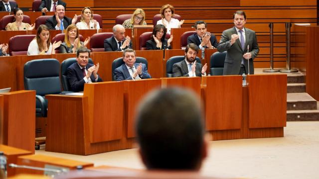 Mañueco durante su intervención esta tarde en las Cortes