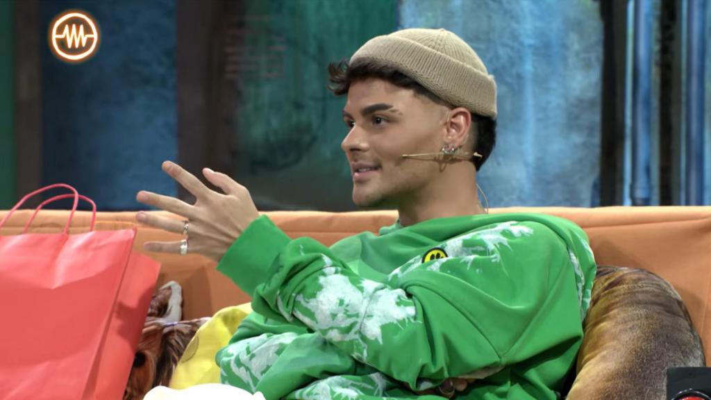Abraham Mateo descoloca a David Broncano con sus respuestas sobre el dinero y el sexo: ¿Te parece poco?
