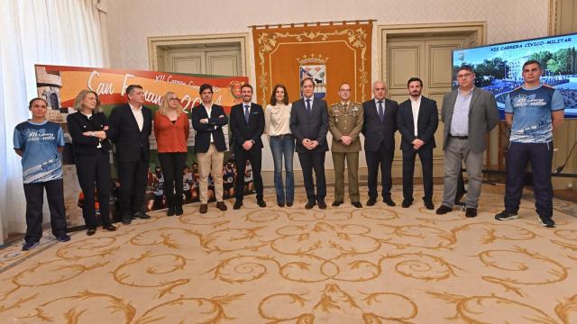 Presentación de la XII Carrera Cívico-Militar 'San Fernando'
