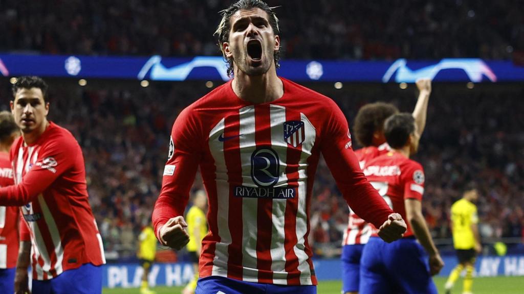 De Paul celebra su gol ante el Dortmund.