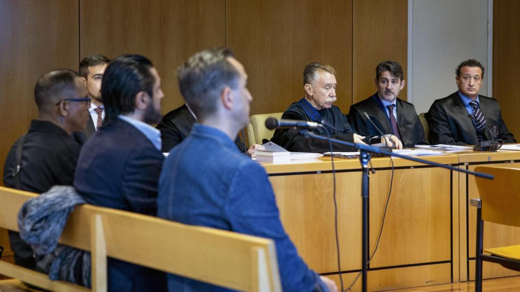 Rafael Amargo, sentado en el banquillo, hace unos días, durante el juicio.