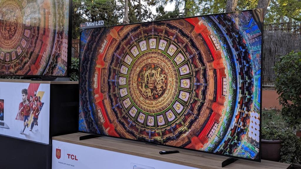 TCL X95