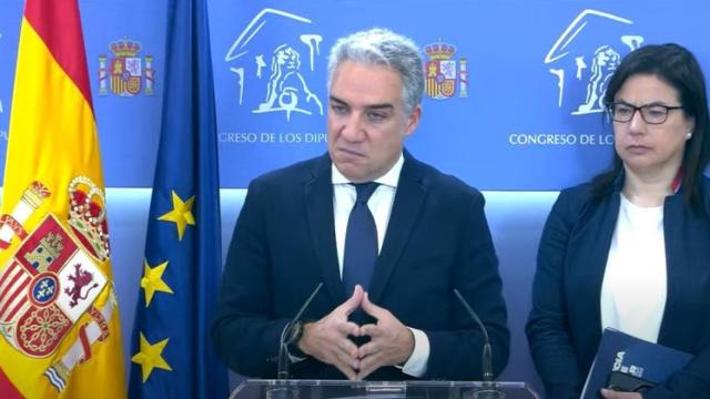El vicesecretario popular, Elías Bendodo, este jueves en el Congreso.