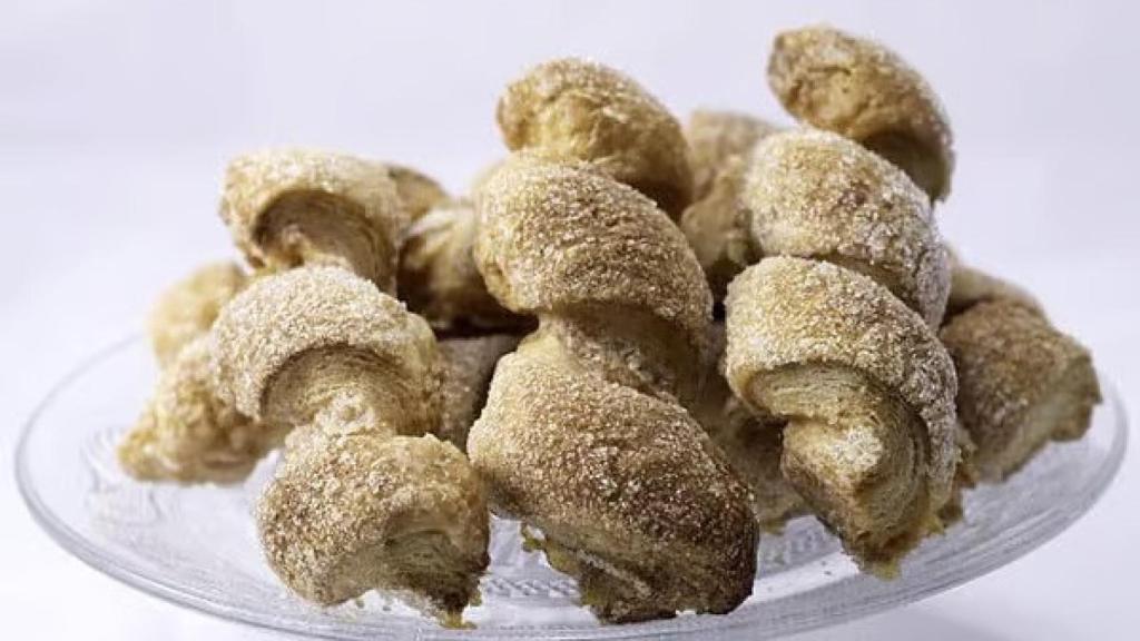 Sacristanes de Liérganes (Pastelería Rego).