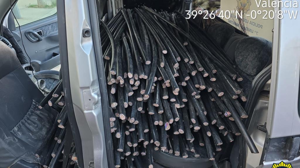 Cableado de 160 centímetros de longitud robado en Valencia. EE