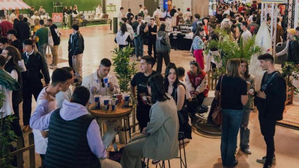 Asistentes a ScrapWorld 2023.