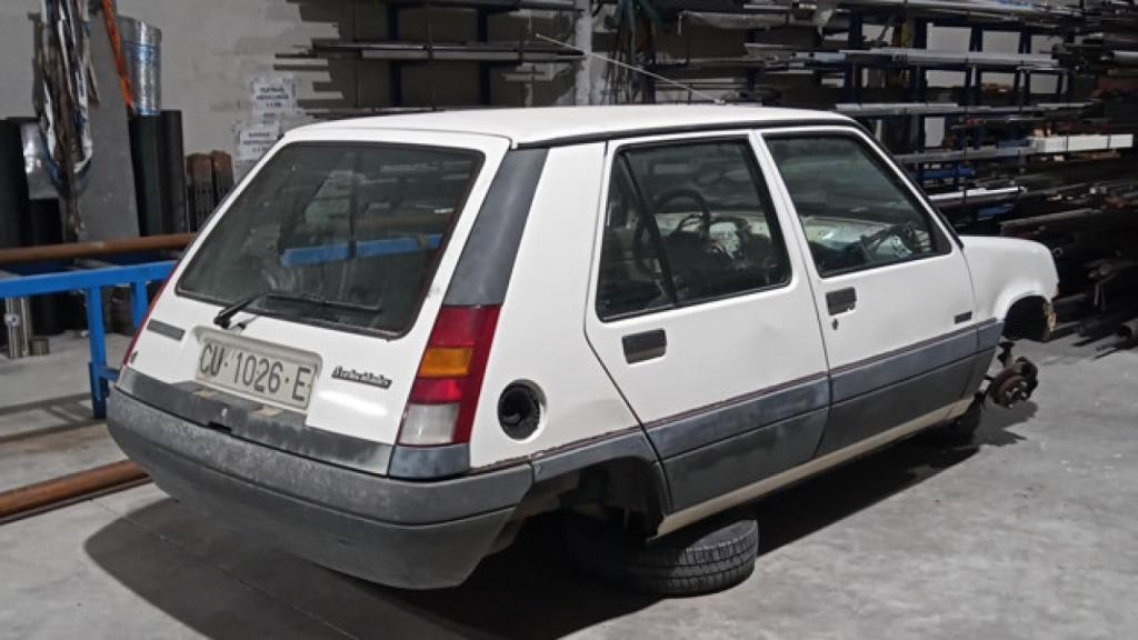El coche antes de ser modificado.