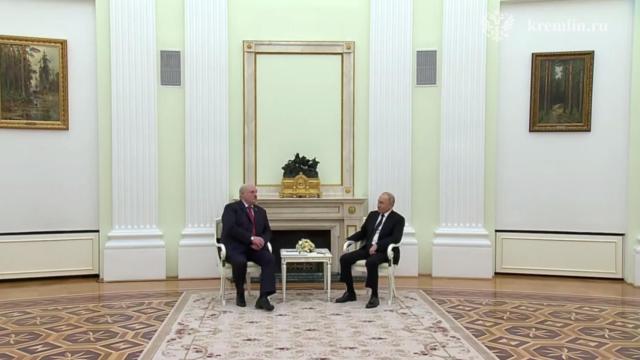 Putin recibe en el Kremlin a Aleksandr Lukashenko, presidente de Bielorrusia.