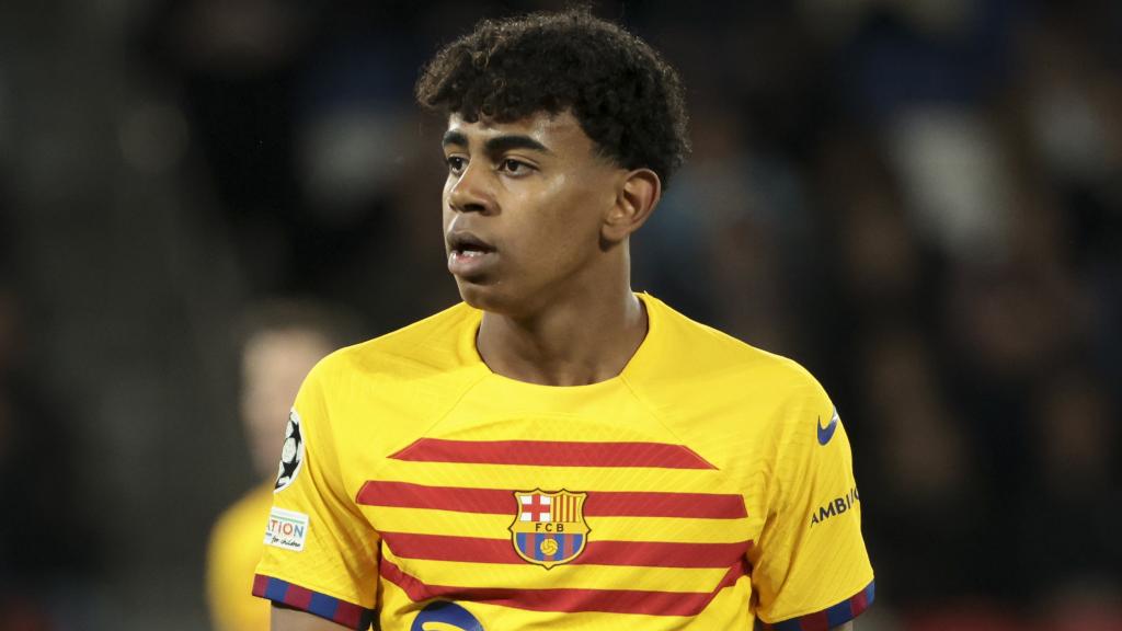 Lamine Yamal, durante un partido con el FC Barcelona