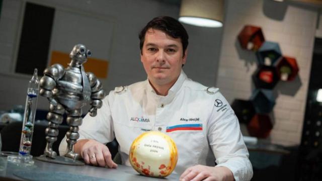 El chef Alvar Hinojal, estrella Michelín y Guía Repsol.