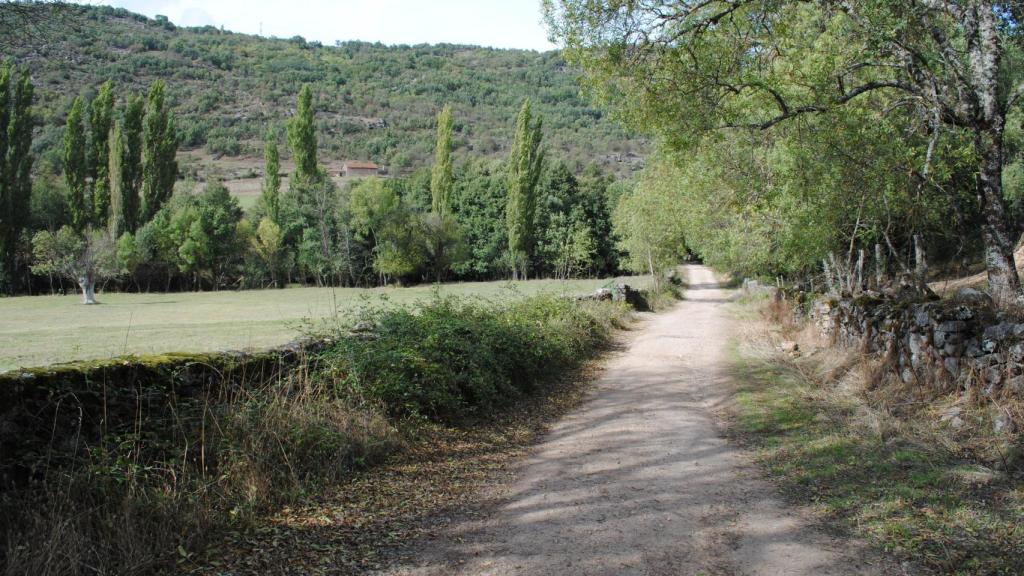 Calzada romana Vía de la Plata, miliarios, Calzada de Béjar y fortín romano