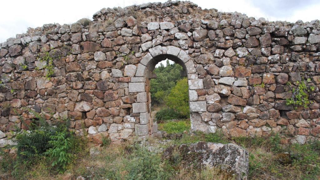 Calzada romana Vía de la Plata, miliarios, Calzada de Béjar y fortín romano