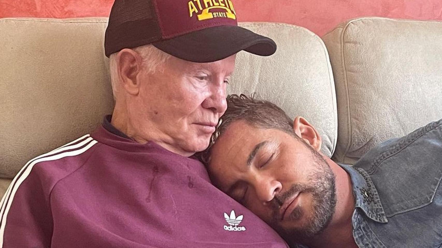 David Bisbal junto a su padre en una imagen de sus redes sociales.