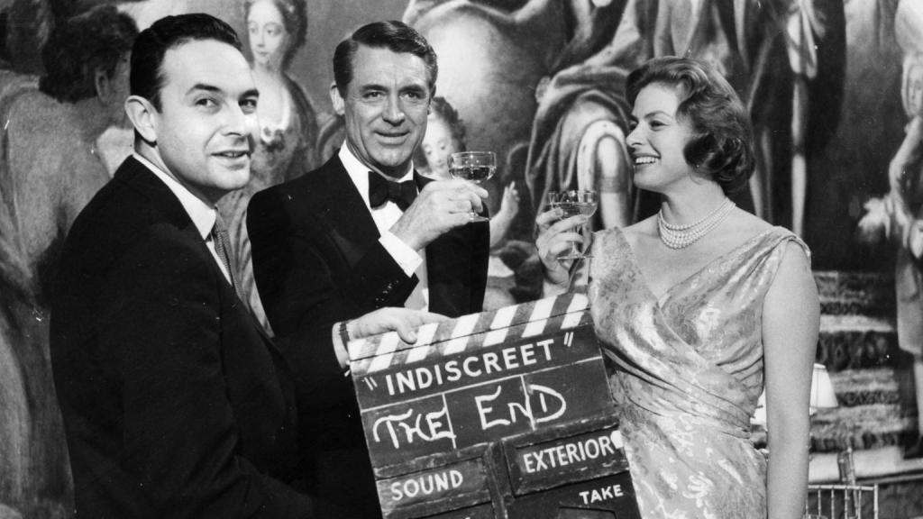 Stanley Donen, Cary Grant e Ingrid Bergman, durante el rodaje de 'Indiscreta'