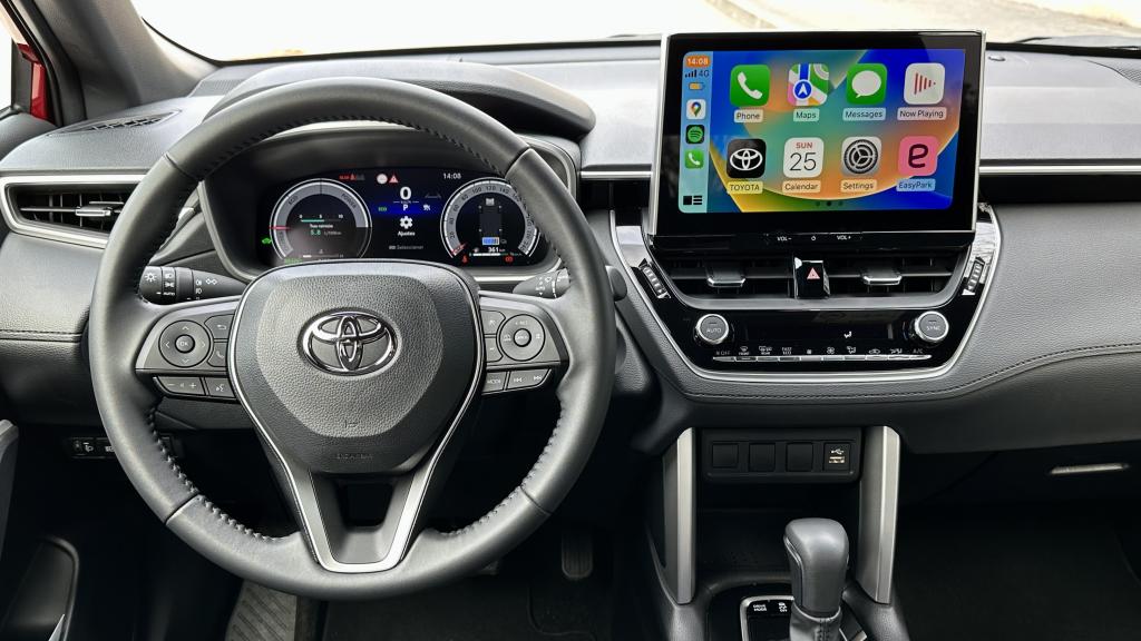 Interior del Toyota Corolla Cross.