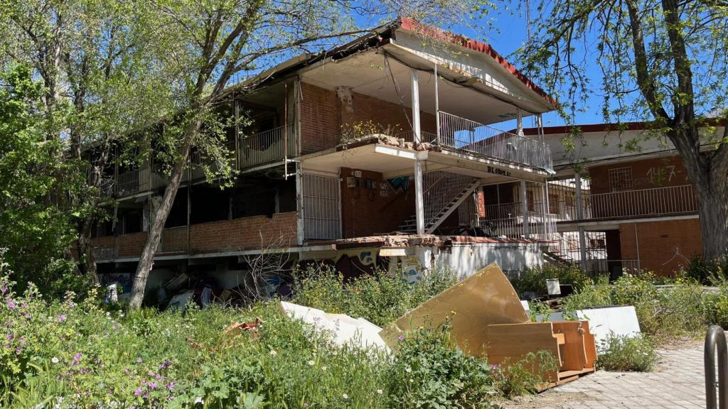 Estado de abandono de una de la zona de la UVA.
