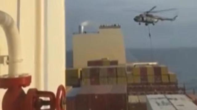 Tropas especiales iraníes abordan un barco portugués vinculado a un empresario israelí
