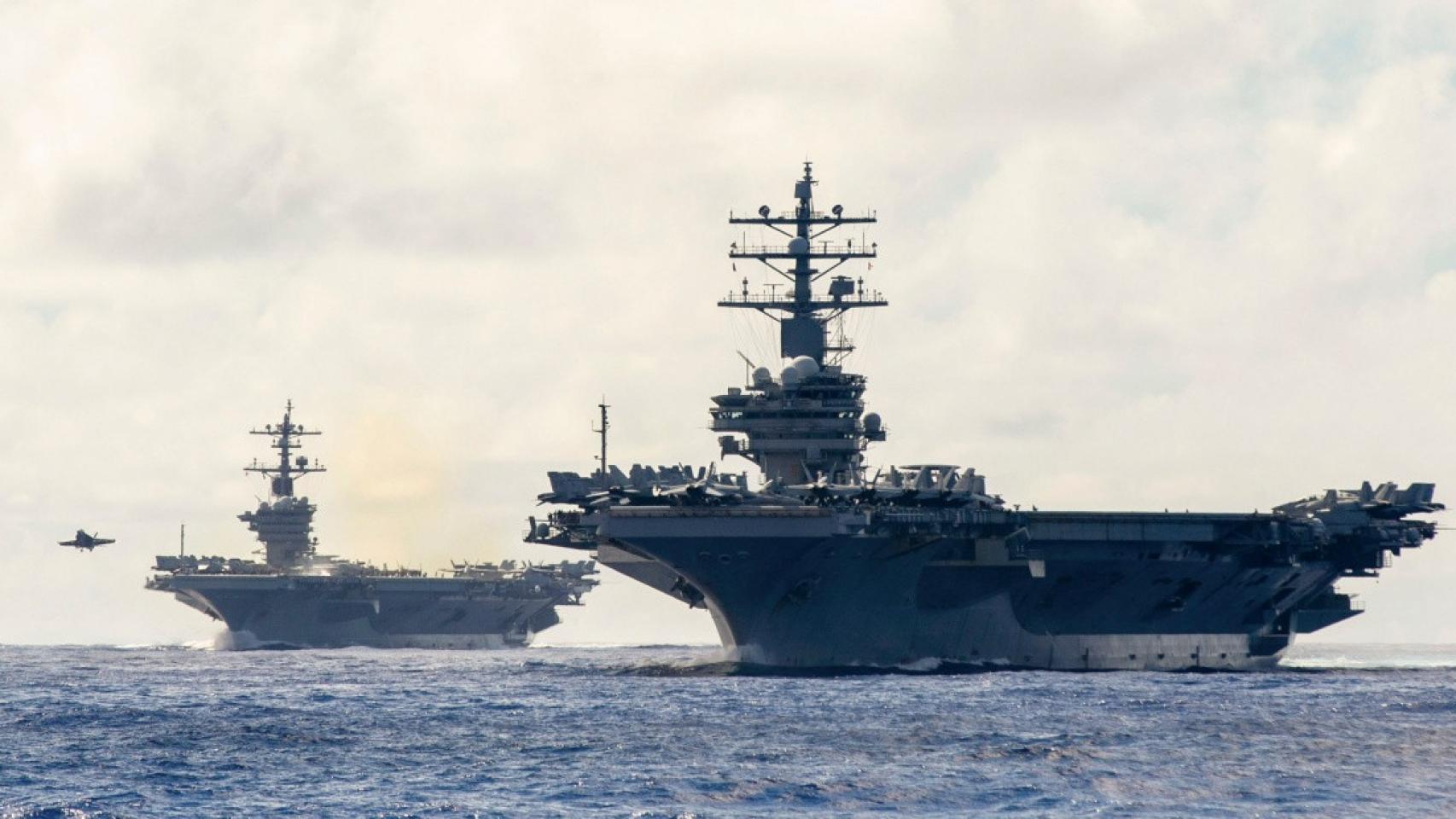 Buques de guerra de EEUU.