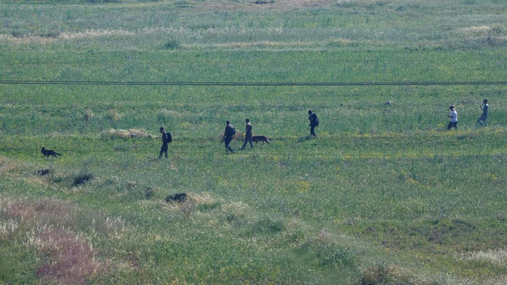 Israelíes buscando al joven judío de 14 años asesinado en Cisjordania.