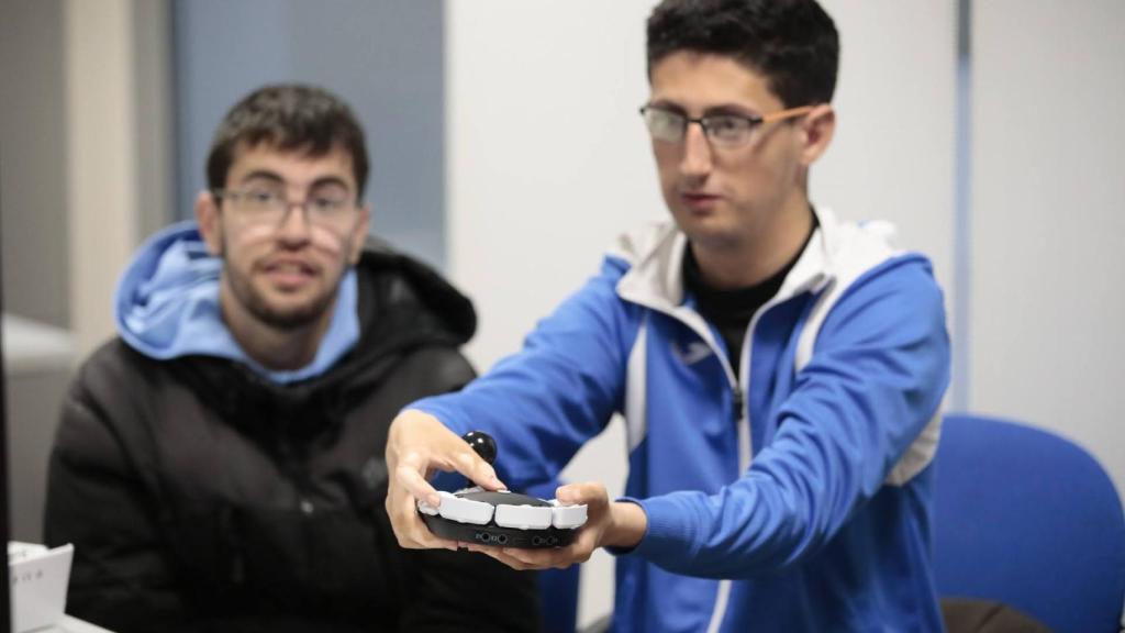 Access Controller de PlayStation en el Hospital de Parapléjicos de Toledo. Foto: Javier Longobardo.