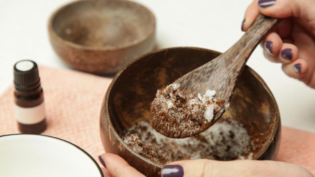 Mezcla de café con aceite de coco.